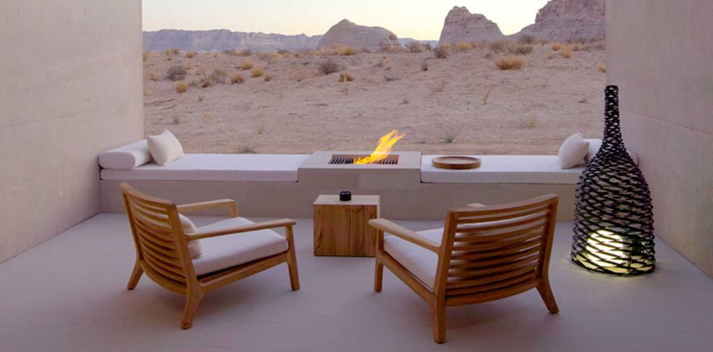 outdoor fire put with views